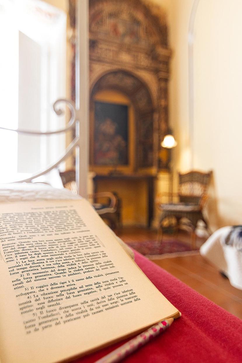 Donna Regina Dimora D'Epoca Lejlighed Napoli Eksteriør billede